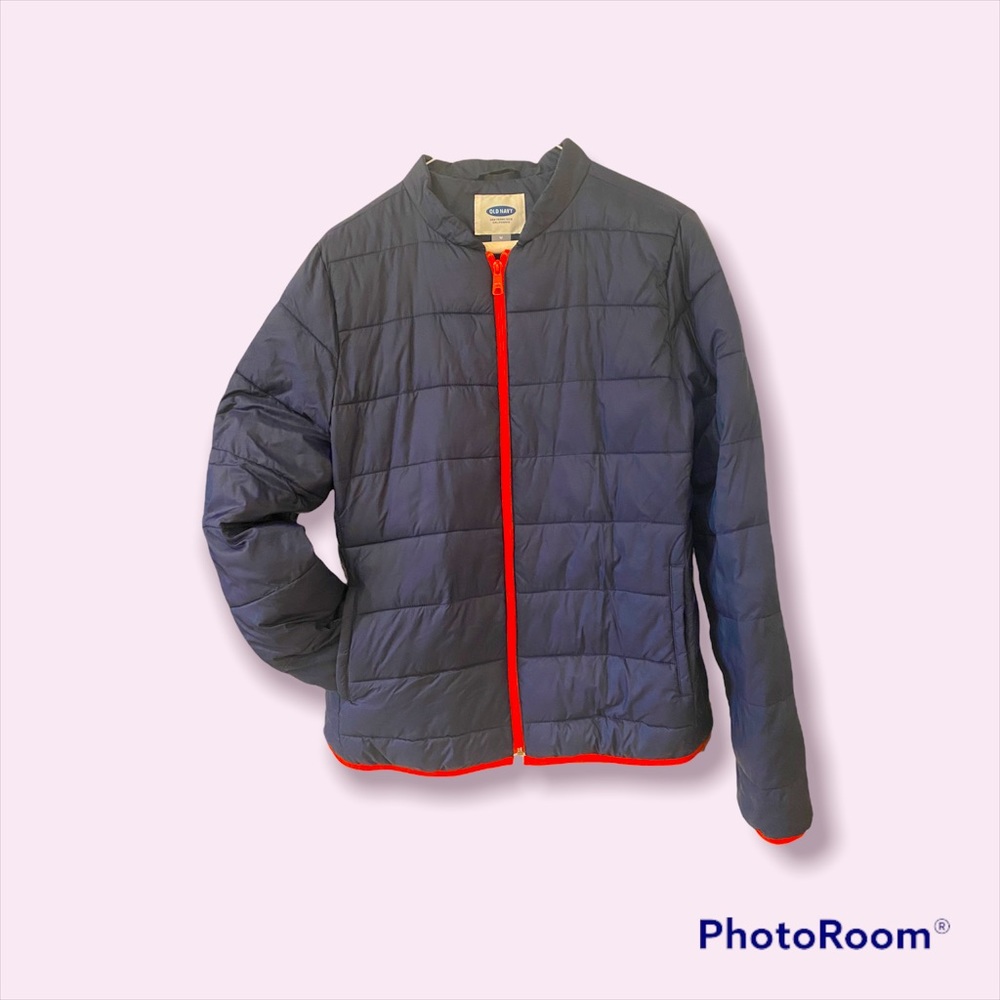 Women’s Old Navy Light Puffer jacket in Navy color